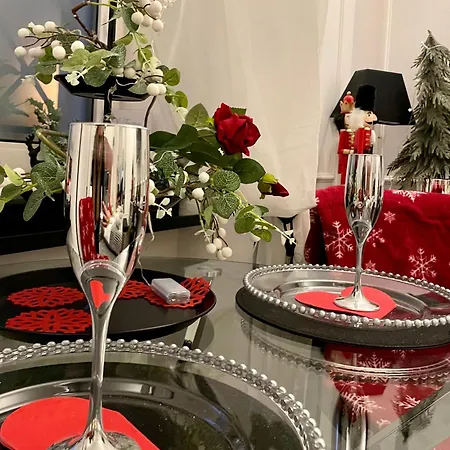 Premium Alice 2 By Bookinghost Warsaw