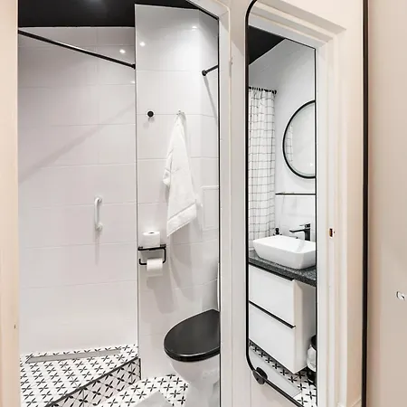 Apartment Premium Alice 2 By Bookinghost