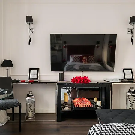 Premium Alice 2 By Bookinghost *