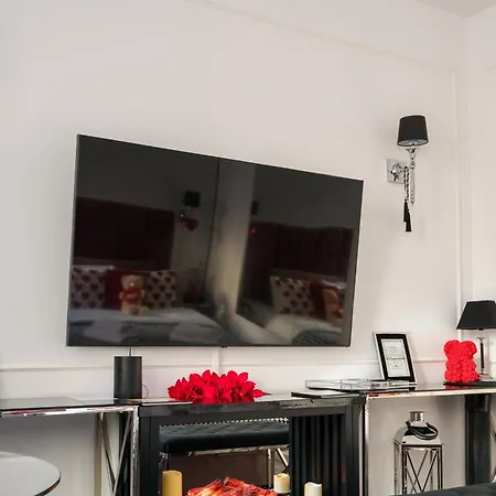 Premium Alice 2 By Bookinghost * Warsaw